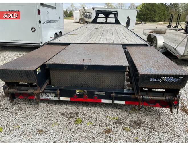 2014 Load Trail GN Flatbed 102x32 w/ Pop-Up Flatbed GN at Cooper Trailers, Inc STOCK# UG55369 Photo 3