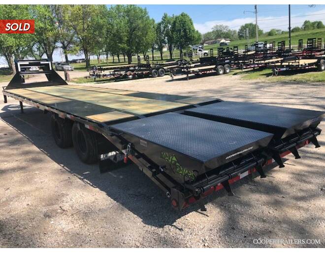 2020 Load Trail 24k Low-Pro Gooseneck 102x32 w/ MAX RAMPS Flatbed GN at Cooper Trailers, Inc STOCK# GTD08500 Photo 2