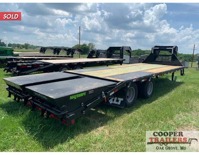 2020 Load Trail 22k Low-Pro Gooseneck 102x25 w/ MAX Ramps Flatbed GN at Cooper Trailers, Inc STOCK# GTA10362 Photo 3