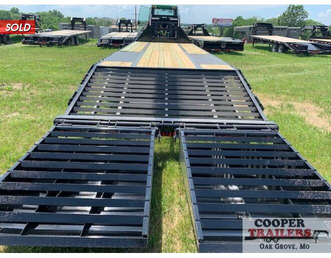 2020 Load Trail 22k Low-Pro Gooseneck 102x25 w/ MAX Ramps Flatbed GN at Cooper Trailers, Inc STOCK# GTA10362 Photo 7
