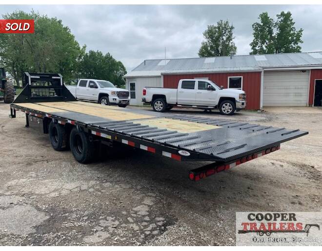 2020 Load Trail 24k Low-Pro GN 102x32 w/ Hyd. Dove & Jacks Flatbed GN at Cooper Trailers, Inc STOCK# GTH07316 Photo 3
