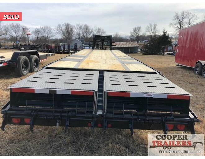 2021 Elite Elite GN Flatbed 102X25 Flatbed GN at Cooper Trailers, Inc STOCK# GTD30052 Photo 3