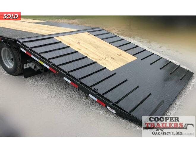 2021 Load Trail 24k Low-Pro Hyd. Dove GN 102X32 Flatbed GN at Cooper Trailers, Inc STOCK# GTH41221 Photo 9