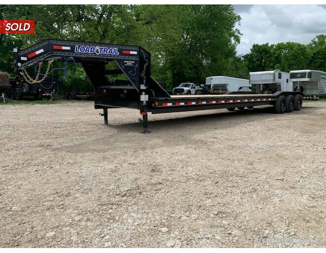 2021 Load Trail GN Carhauler 102X40 w/ Dove Equipment GN at Cooper Trailers, Inc STOCK# GH22335 Photo 4