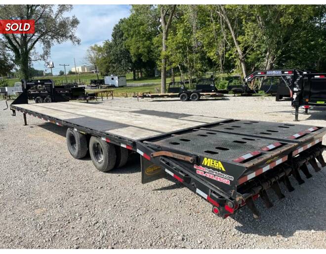 2019 Big Tex 22K GN Flatbed Dove 102X35 Flatbed GN at Cooper Trailers, Inc STOCK# UG38432 Photo 2