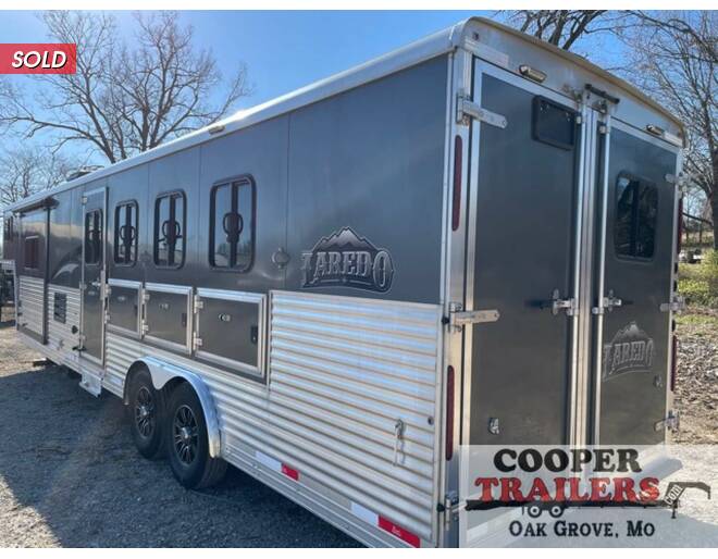 2016 Bison Laredo 4HS w/ Living Quarters  Horse GN at Cooper Trailers, Inc STOCK# UL05707 Photo 4