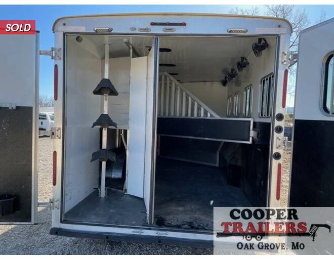 2016 Bison Laredo 4HS w/ Living Quarters  Horse GN at Cooper Trailers, Inc STOCK# UL05707 Photo 6
