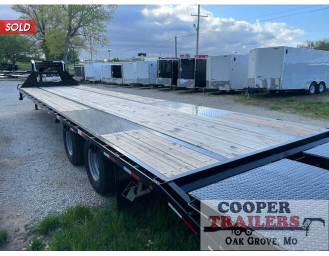 2022 Load Trail 25k Low-Pro GN 102x40 Flatbed GN at Cooper Trailers, Inc STOCK# ZGT55008 Photo 4