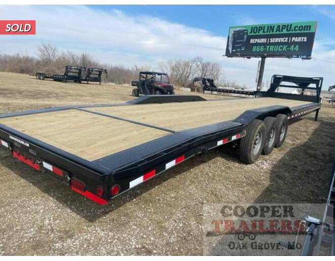 2022 Load Trail GN Carhauler 102X40 Equipment GN at Cooper Trailers, Inc STOCK# GH73100 Photo 3