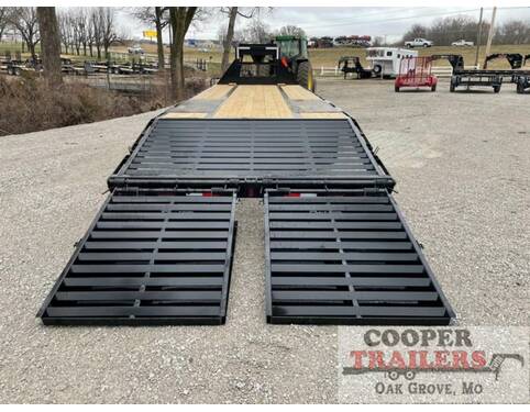 2022 Delco 24k Low-Pro Gooseneck 102x25 Flatbed GN at Cooper Trailers, Inc STOCK# GTA25321 Photo 6