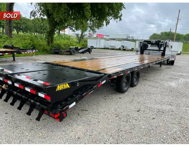 2022 Big Tex 15K GN Flatbed 102X33 Flatbed GN at Cooper Trailers, Inc STOCK# UGT68577 Photo 3