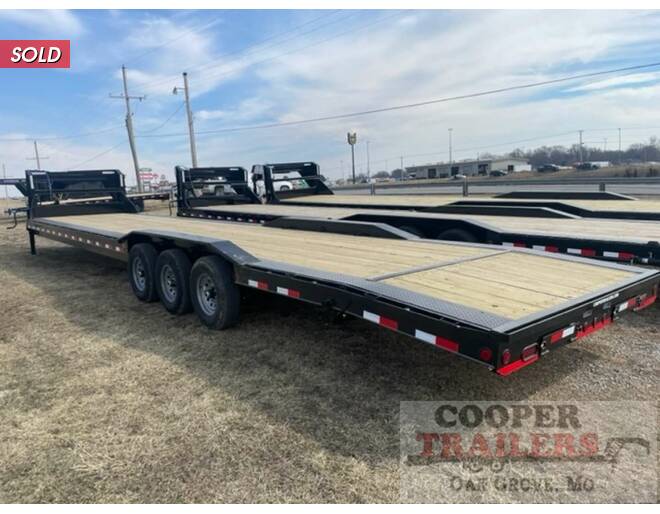 2024 Load Trail GN Carhauler 102X40 Equipment GN at Cooper Trailers, Inc STOCK# GH00897 Photo 5