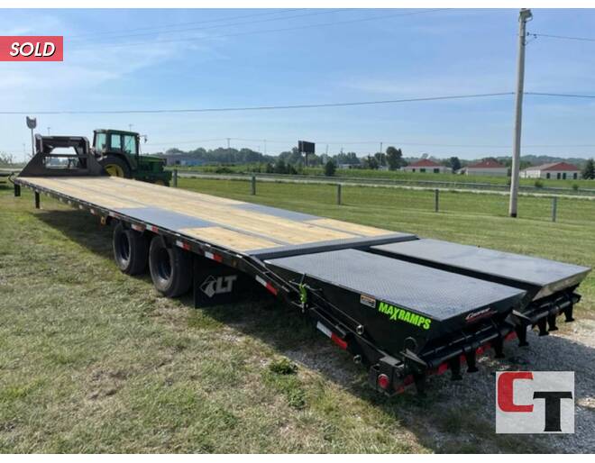 2024 Load Trail 25k GN Flatbed Low Pro 102X40 Flatbed GN at Cooper Trailers, Inc STOCK# GTF05552 Photo 4